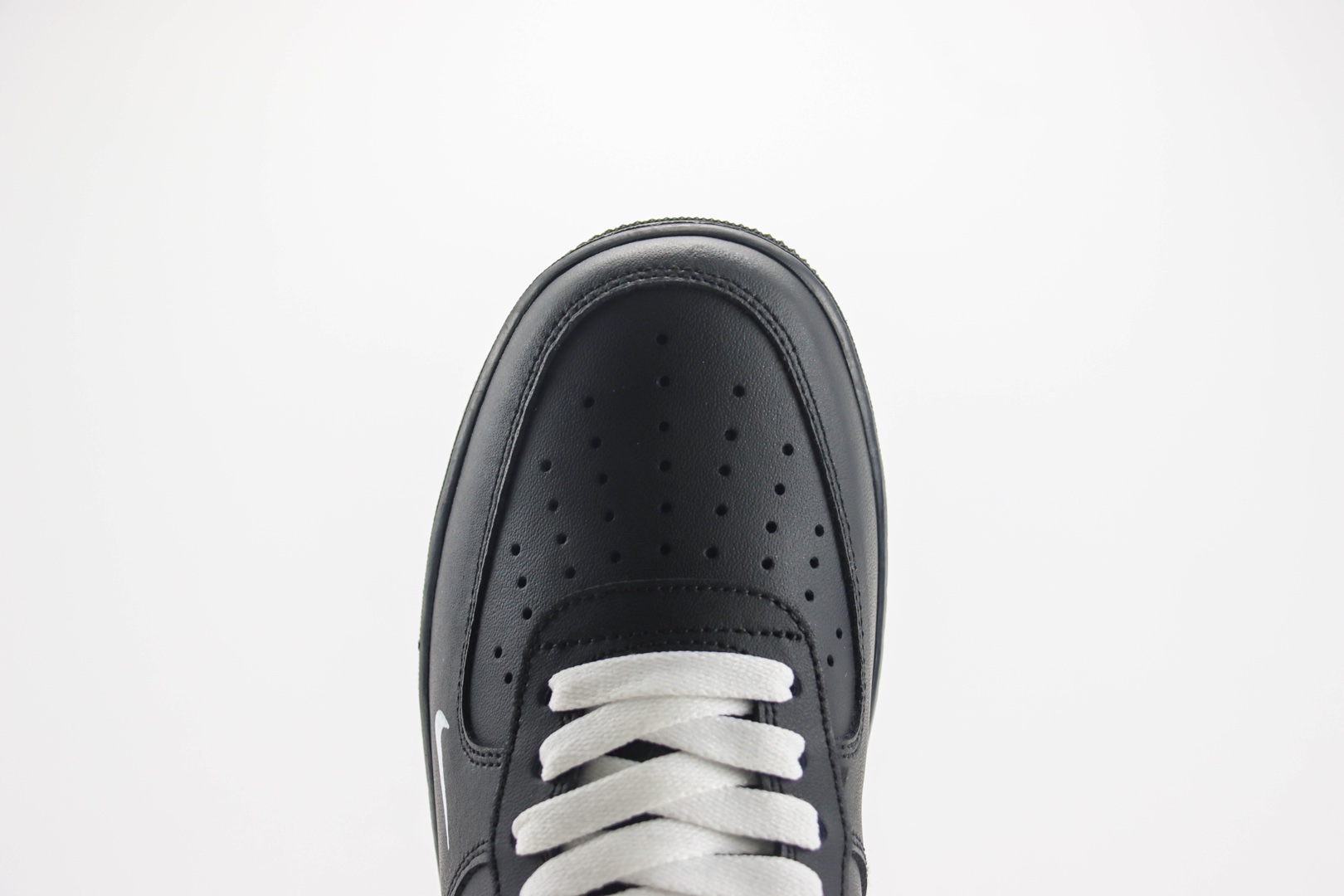 耐克Nike Air Force 1纯原版本空军一号AF1黑色闪银勾休闲板鞋 莆田天花板AF1 货号:CW2288-023
