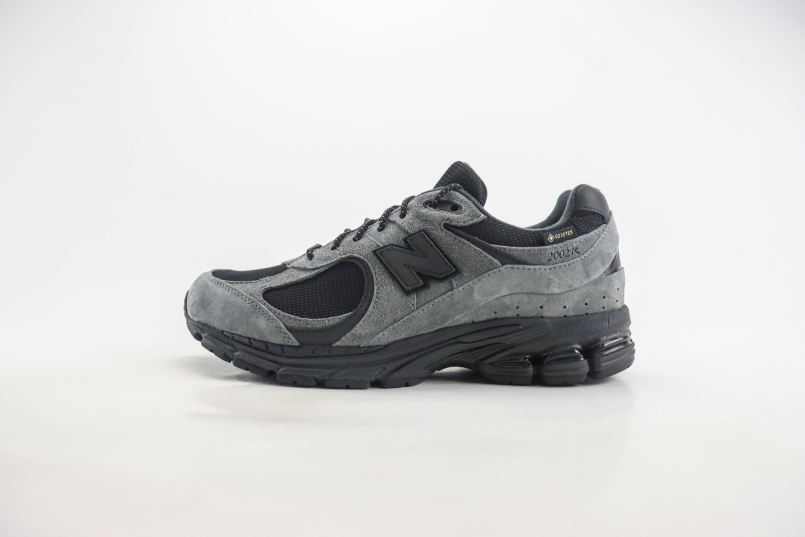 新百伦New Balance 2002R纯原版本NB2002R灰黑色复古运动跑步鞋 莆田新百伦货源 (ID:107548) - 图片1