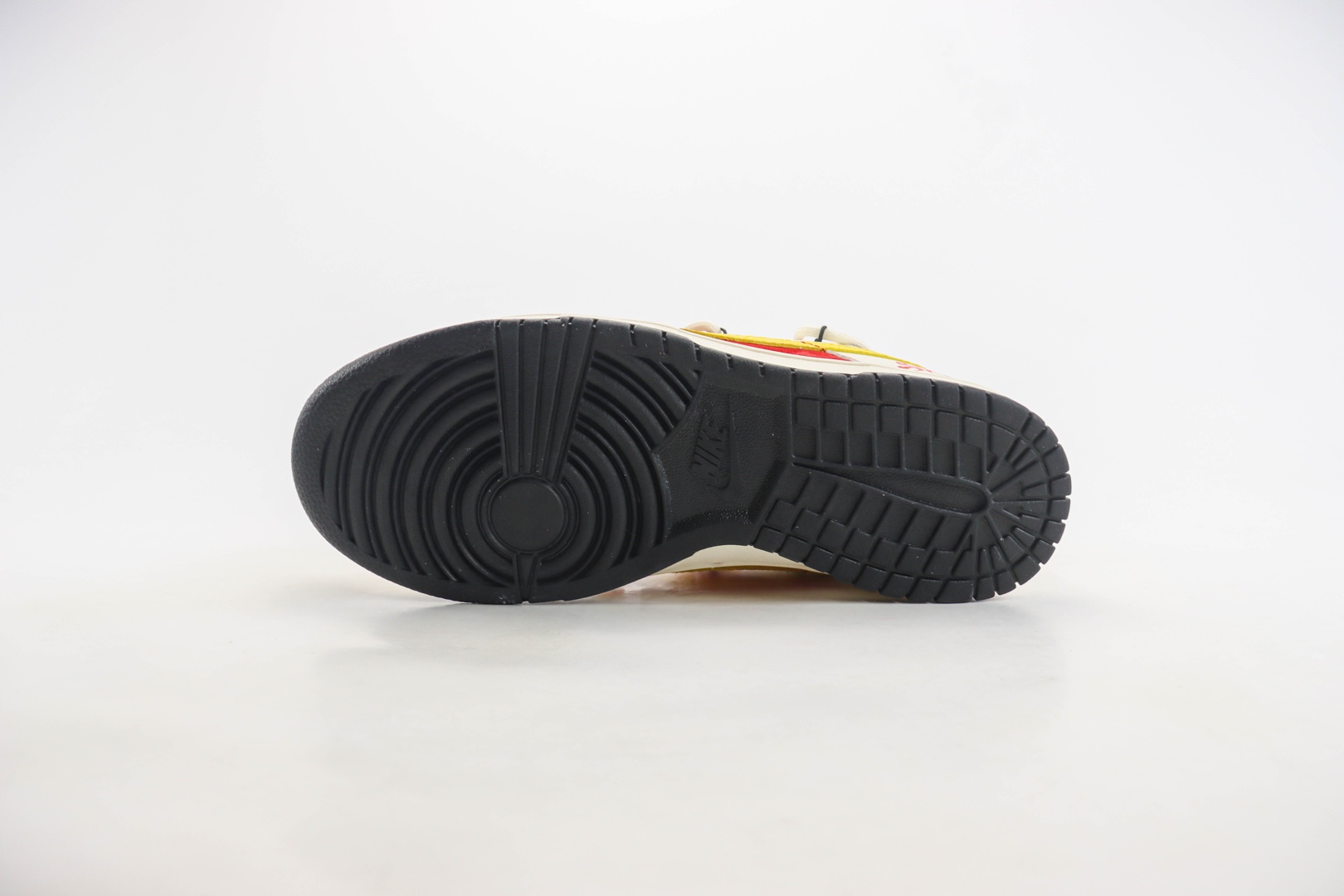耐克Nike SB Dunk Low纯原版本蛇年限定SB Dunk米红黄勾抽绳绑带低帮滑板板鞋 莆田耐克代理 货号:YX5066-265