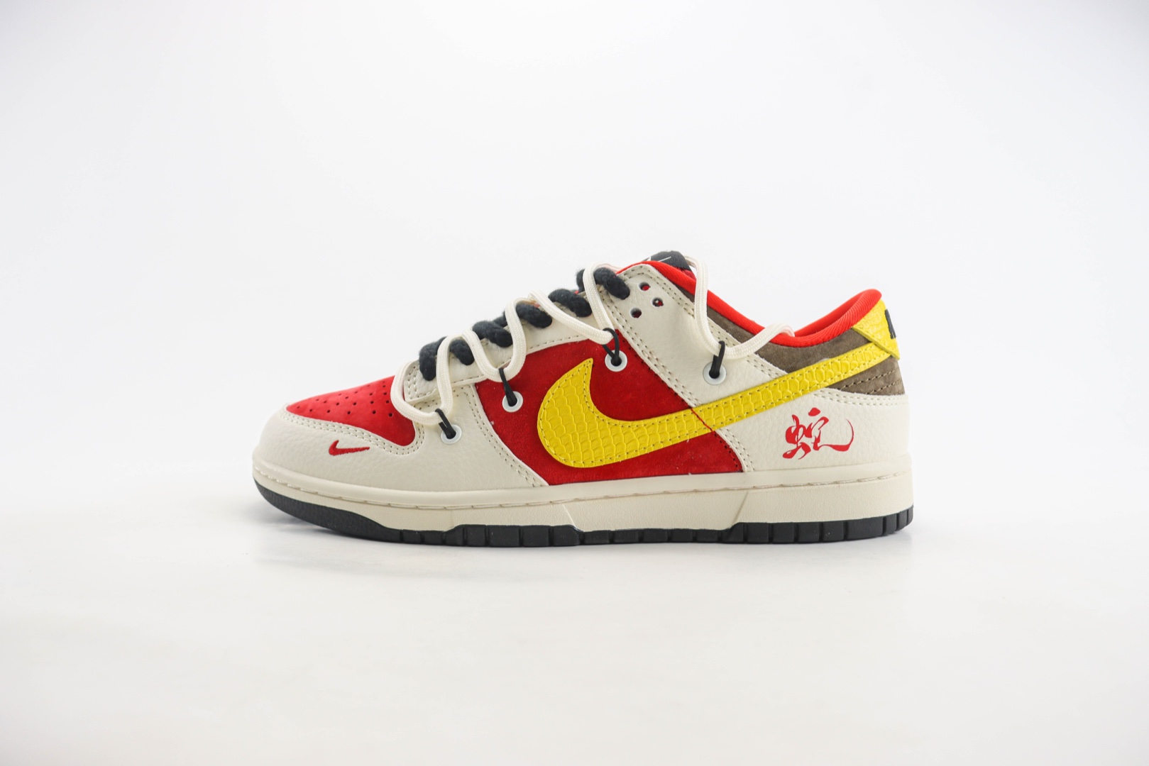 耐克Nike SB Dunk Low纯原版本蛇年限定SB Dunk米红黄勾抽绳绑带低帮滑板板鞋 莆田耐克代理 货号:YX5066-265