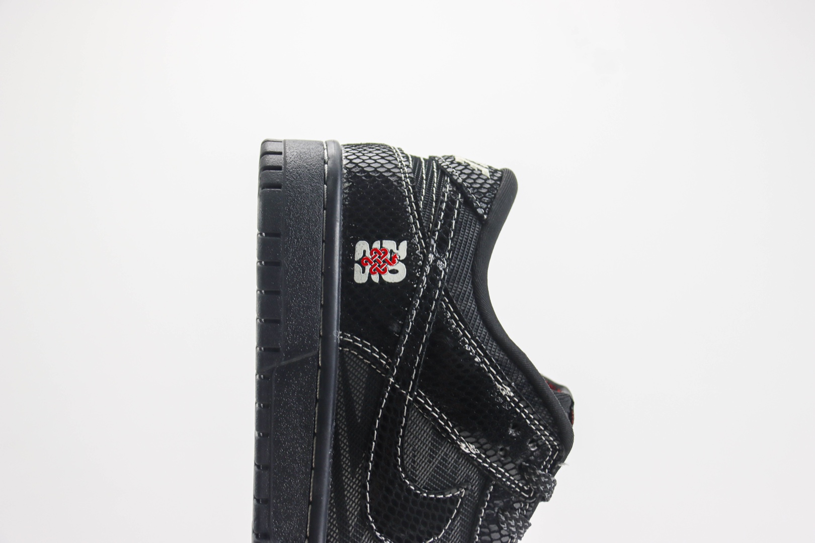 耐克Nike Dunk Low纯原版本低帮Dunk蛇年限定黑蛇休闲运动板鞋 莆田天花板Dunk 货号:CH8311-233