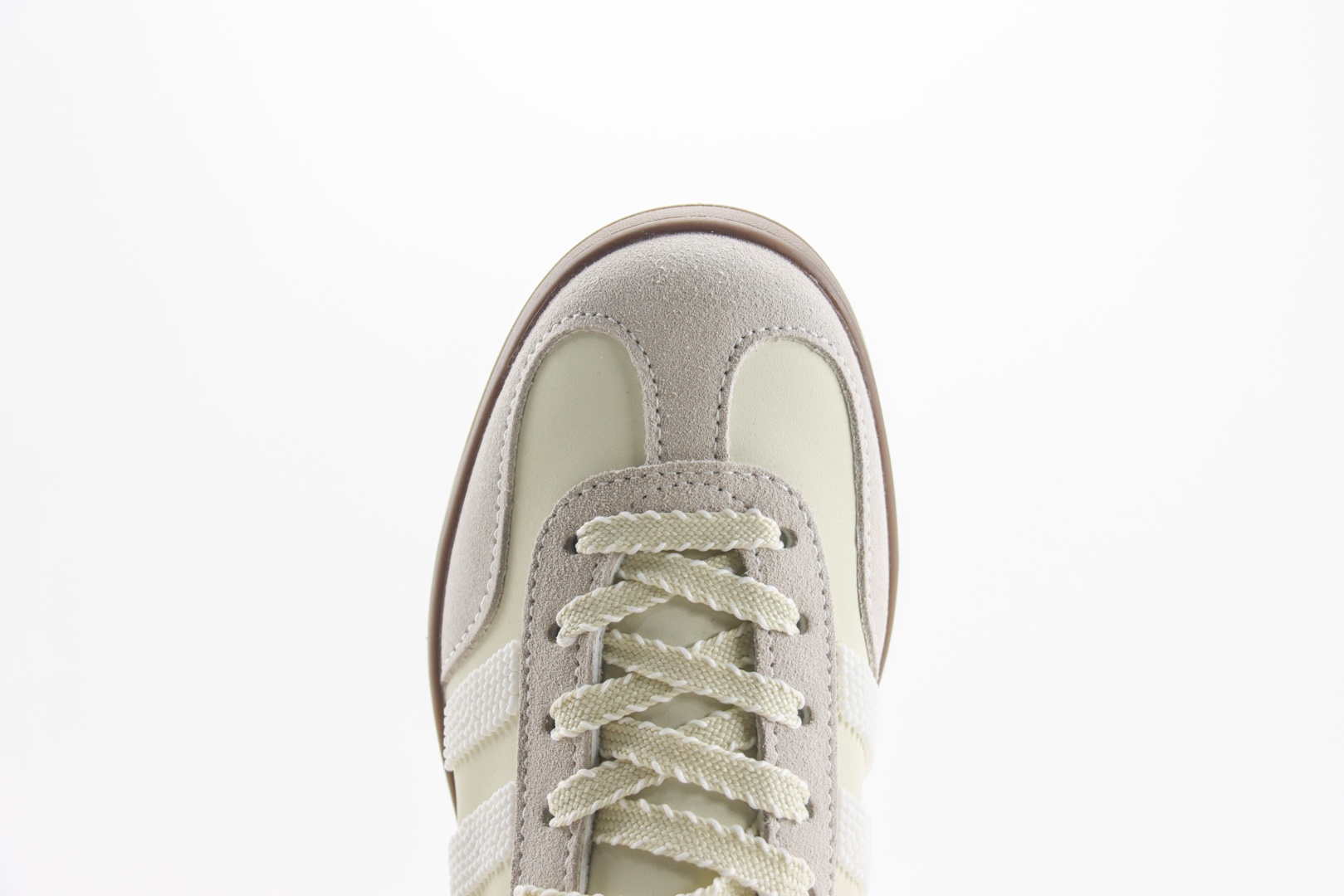 阿迪达斯adidas Origials Gazelle Indoor纯原版本三叶草象牙白灰串珠板鞋 莆田阿迪达斯工厂 货号:IH3719