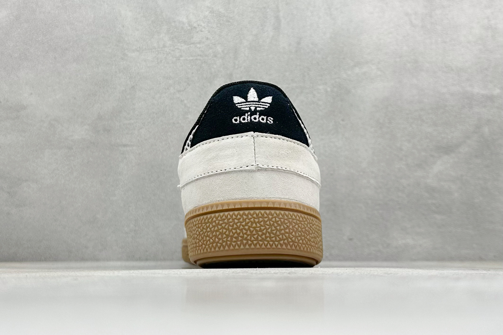 阿迪达斯adidas Handball Spezial ST纯原版本手球系列黑灰生胶复古板鞋 莆田复刻鞋代理 货号:JI2608