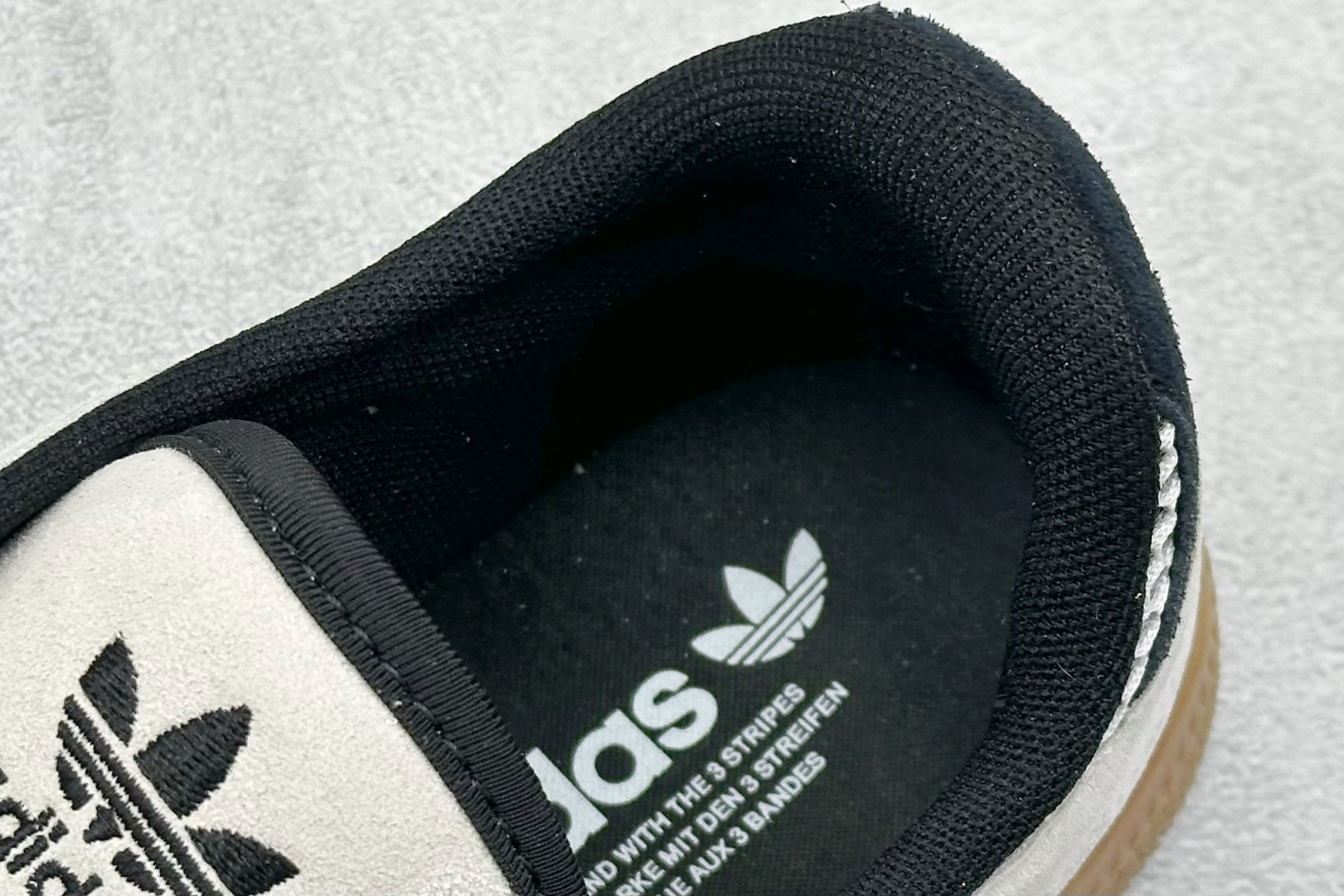 阿迪达斯adidas Handball Spezial ST纯原版本手球系列黑灰生胶复古板鞋 莆田复刻鞋代理 货号:JI2608