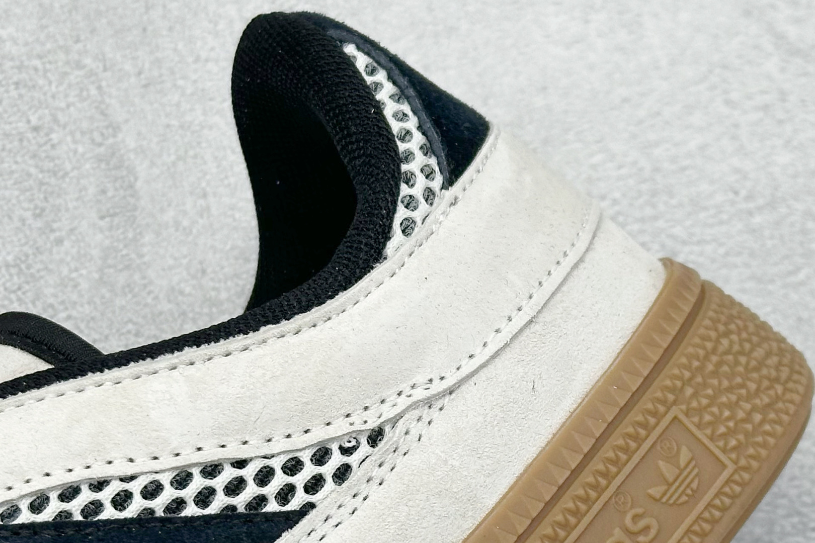 阿迪达斯adidas Handball Spezial ST纯原版本手球系列黑灰生胶复古板鞋 莆田复刻鞋代理 货号:JI2608