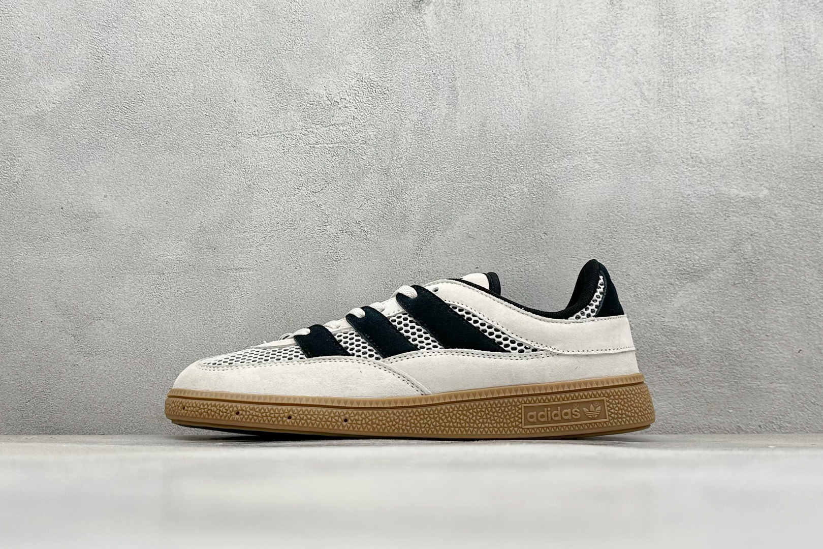 阿迪达斯adidas Handball Spezial ST纯原版本手球系列黑灰生胶复古板鞋 莆田复刻鞋代理 货号:JI2608