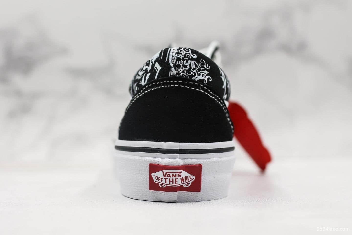 万斯Vans Old Skool黑白骷髅头印花公司级带半码 1:1硫化工艺 原钢印 货号:VN0A4BV5V8V