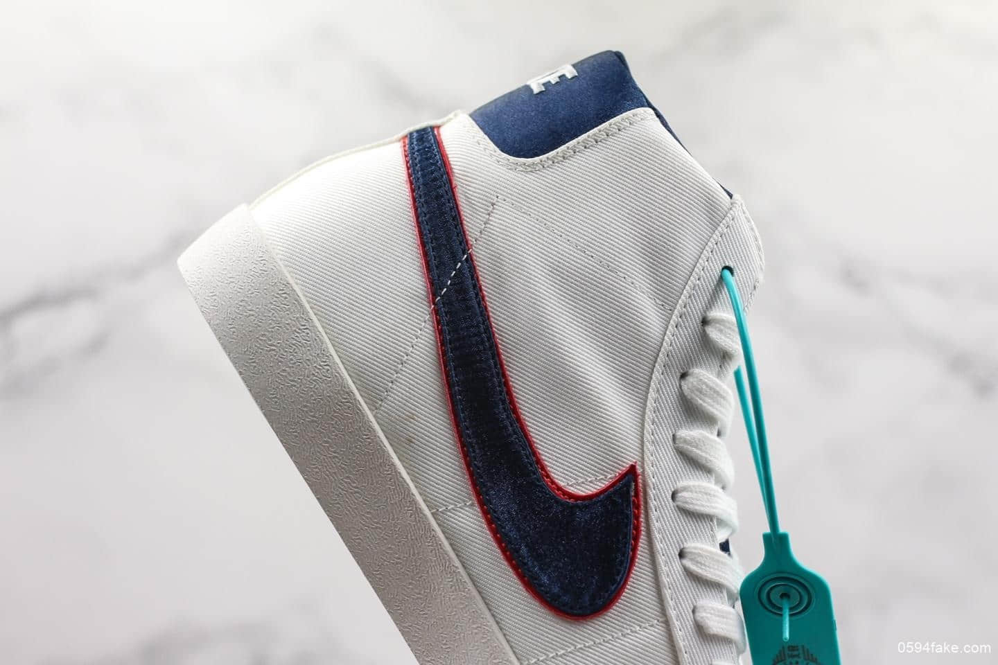 耐克Nike Blazer Mid '1977 Vintage WE开拓者奶白色真标带半码 休闲运动板鞋全新开发楦型纸板 货号：敏感内容9318-100