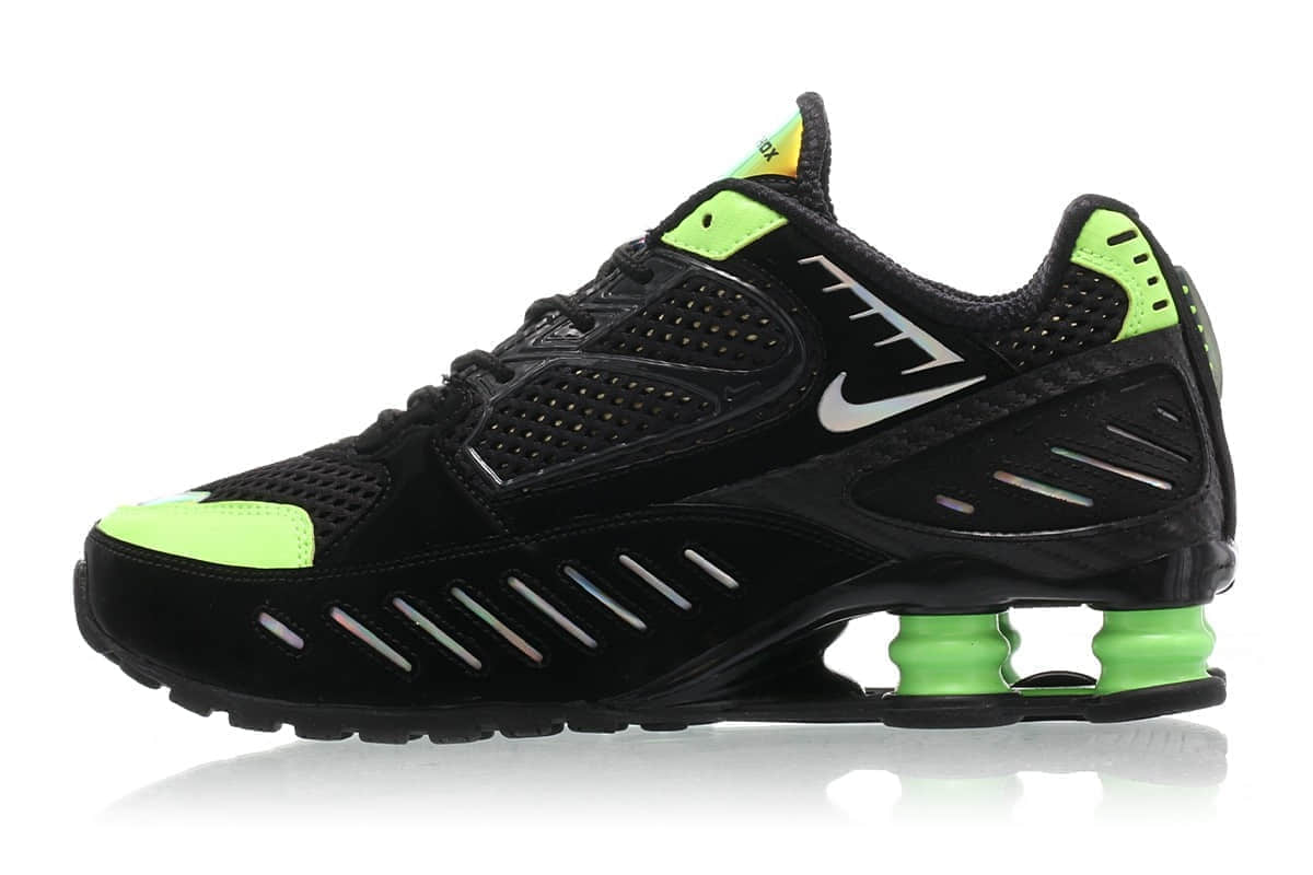 全新鞋款Nike Shox Enigma将于8月29日发售!不仅配色出众!还有暗藏的镭射花纹!