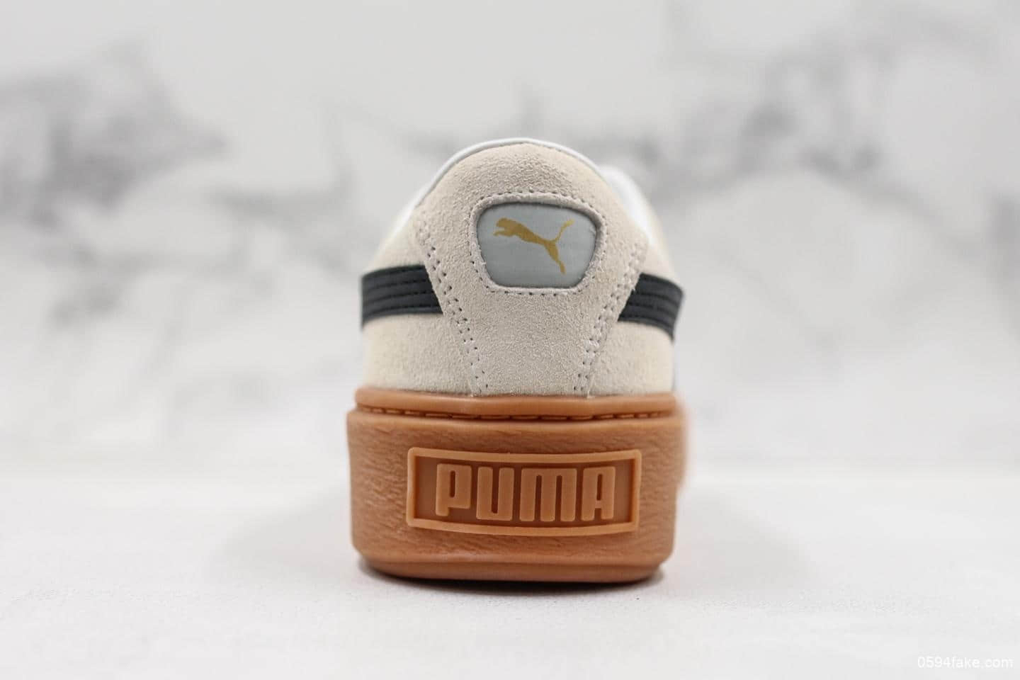 彪马Puma Suede Platform蕾哈娜白棕公司级 全头层牛皮革 佟丽娅同款 货号:363559-01