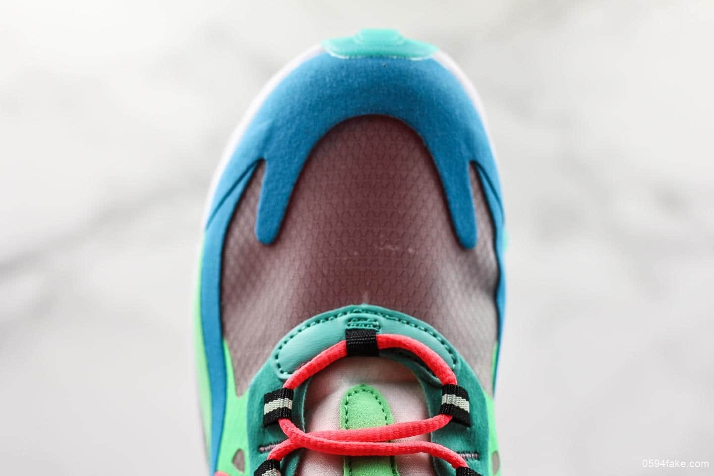 耐克Nike Air Max 270 React绿蓝红公司级 高频网面 复古技能风休闲缓震鞋 货号:AT6174-300