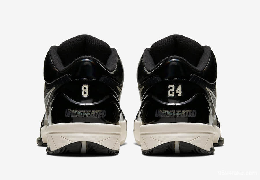 Undefeated x Nike Kobe 4黑白配色释出官图!将于9月13日发售! 货号:CQ3869-001