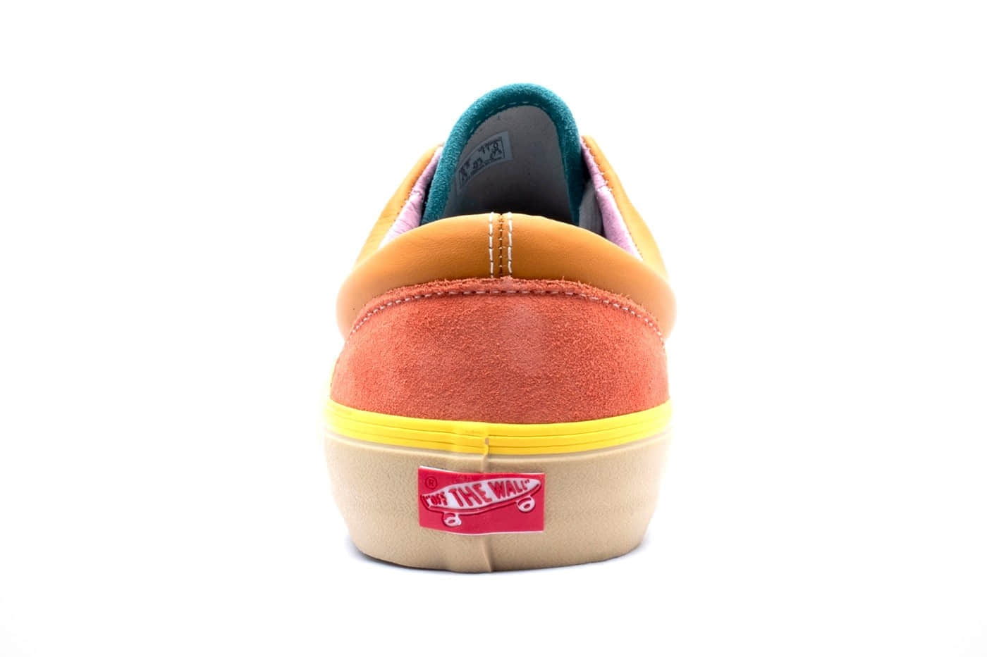 想把两款配色都all in!Vans Era新品将于8月31日发售!