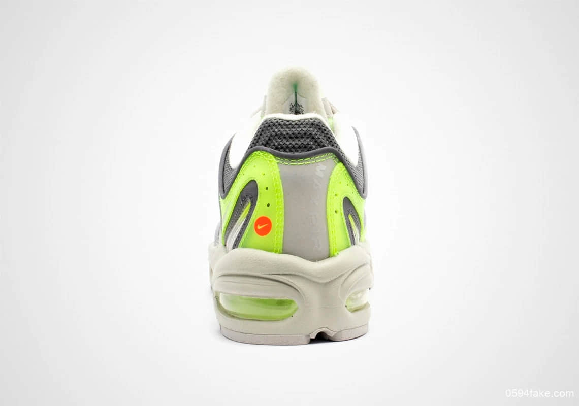 荧光绿配色的Nike Air Max Tailwind 4简直不要太亮眼! 货号:CJ0784-700