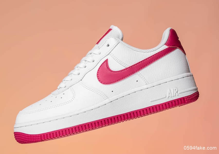 可爱樱桃红！Nike Air Force 1 ’07 WMNS “Wild Cherry”现已发售！ (ID:11946) - 图片1