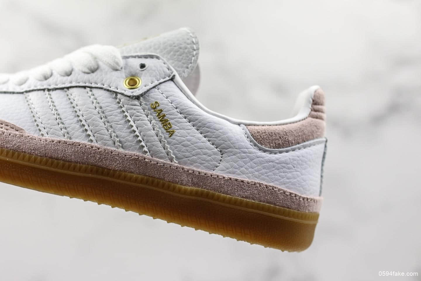 阿迪达斯Adidas Samba OG Club纪念日系列纯原版本桑巴平底室内足球风复古休跑鞋白生胶 货号:CG6097