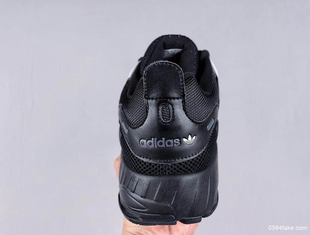 阿迪达斯Adidas EQT GAZELLE黑白公司级版本原盒原标三叶草经典复古老爹鞋 货号:EE7745