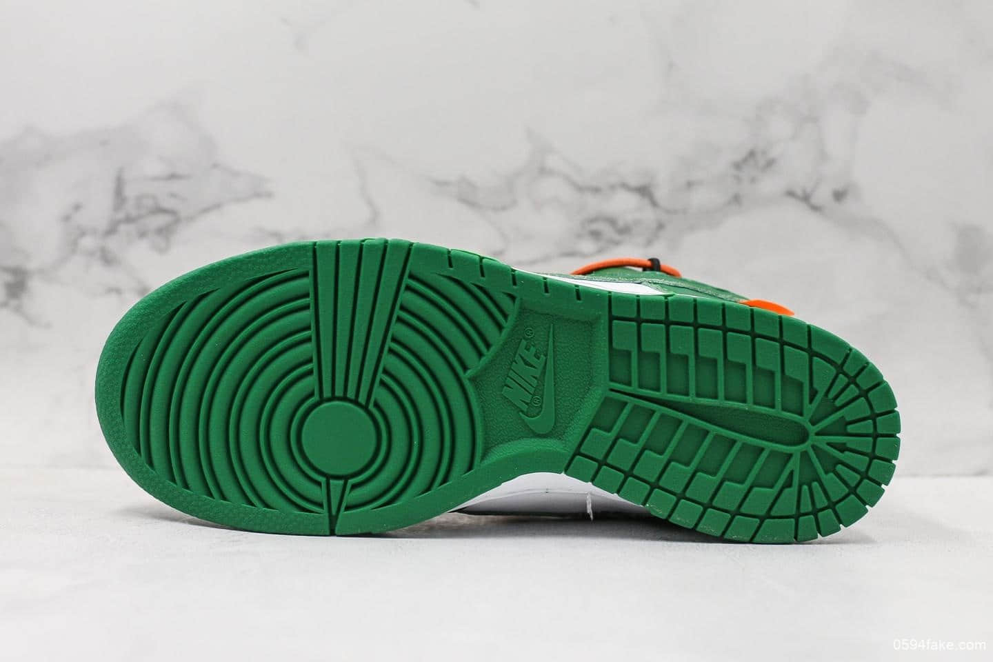 耐克Nike SB Nike SB Dunk Low x OFF-White联名款白绿色纯原版本内置气垫 货号:CT0856-100