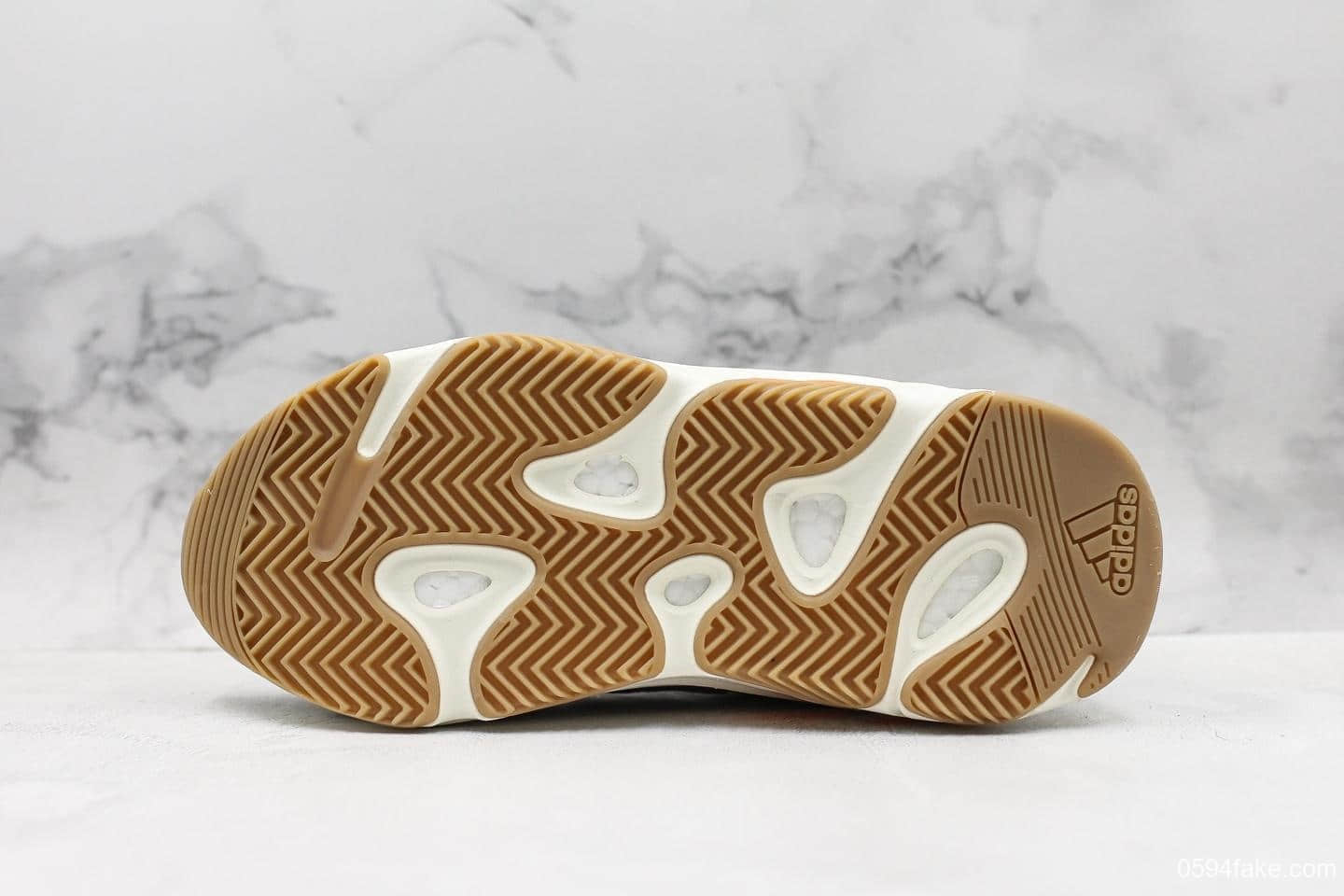 阿迪达斯Adidas Yeezy 700 V2 Tephra纯原巴斯夫版本磁铁配色原纸板原楦开发进口3M反光材质椰子复古老爹鞋 货号:FV9922