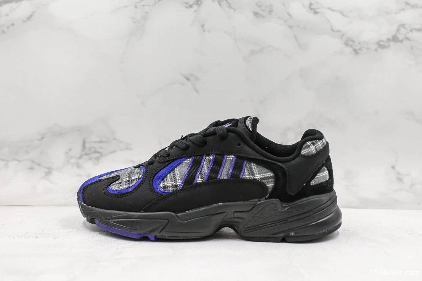 阿迪达斯Adidas Originals YUNG-1纯原版本三叶草老爹鞋新配色搭载EVA轻便中底 (ID:13722) - 图片1