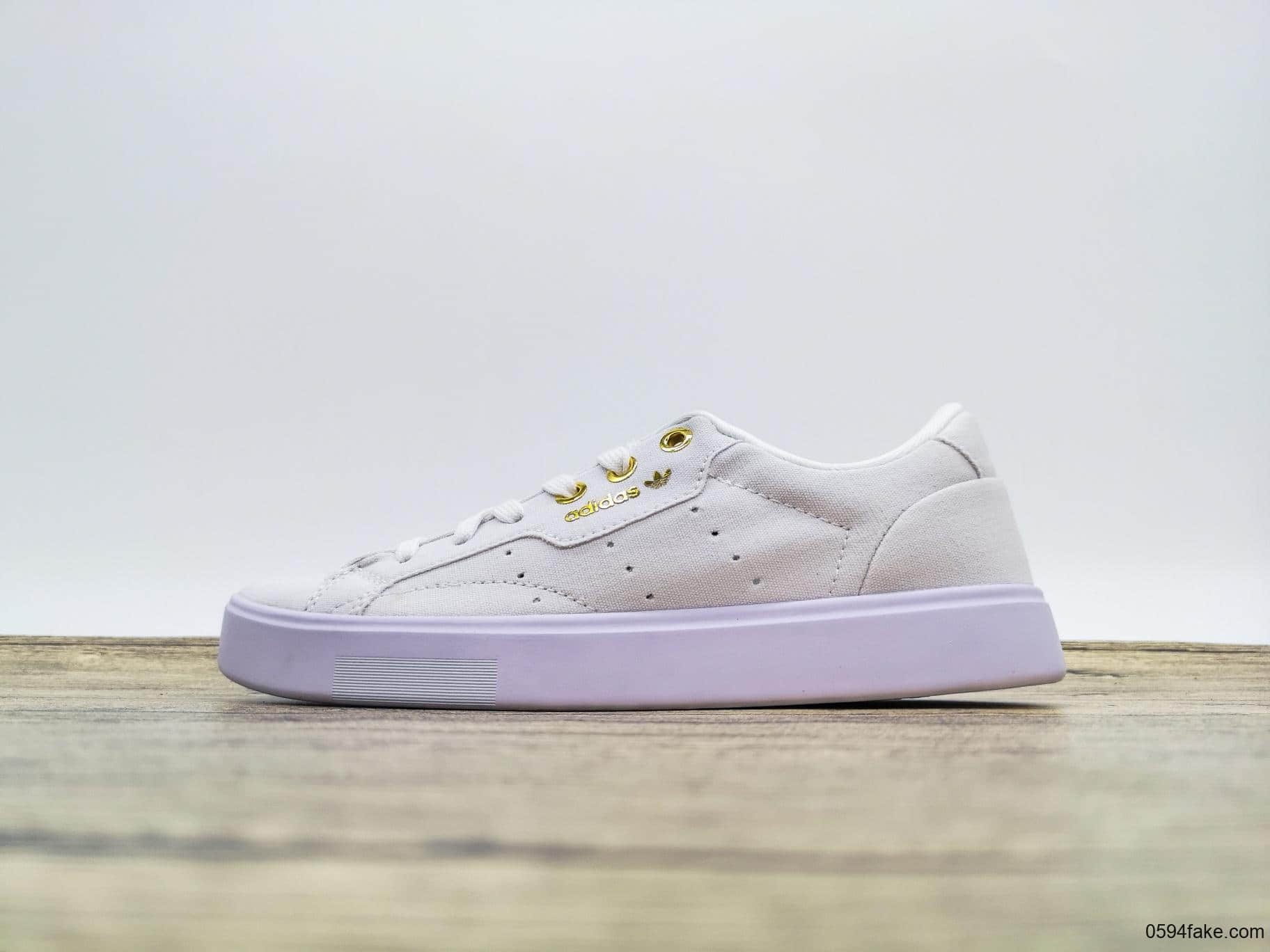 阿迪达斯Adidas Originals Sleek Canvas W公司级三叶草时髦平底系列经典百搭休闲运动小白板鞋帆布全白金 (ID:14114) - 图片1