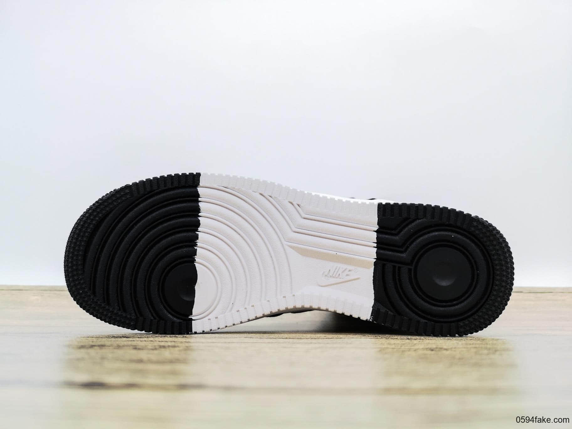 耐克Nike Air Force 1 High ’07 LV8公司级全新高帮鞋款内置气垫区别市面通货版本 货号:CI2306-302