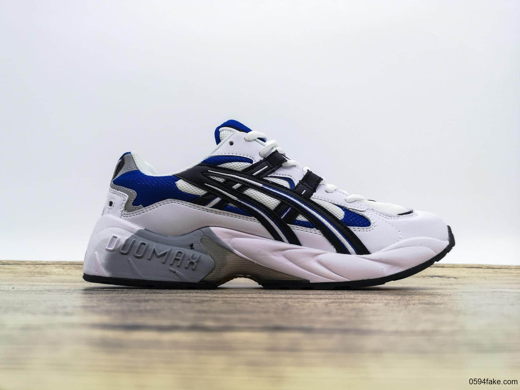 亚‌瑟士Asics Gel-Kayano 5 OG Leather Black草‌野复刻‌五代复古休‌闲运动‌慢‌跑鞋原鞋开模4层组合大底