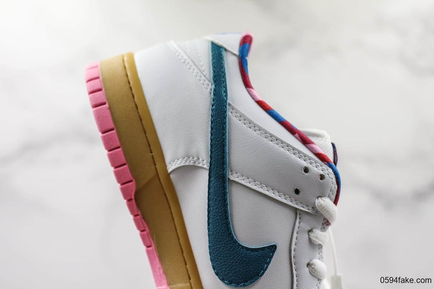 耐克NIKE SB DUNK LOW X PARRA艺术家联名纯原版本SB板鞋蓝粉毛绒区别市面通货版本 货号:CN4504-108