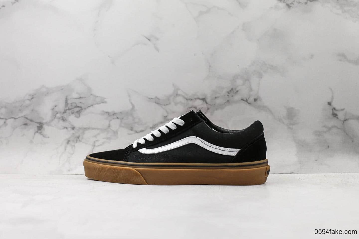 万斯VANS OLD SKOOL正品棕色底黑色经典款帆布鞋生胶底黑白经典男女休闲鞋潮牌滑板鞋 (ID:14409) - 图片1