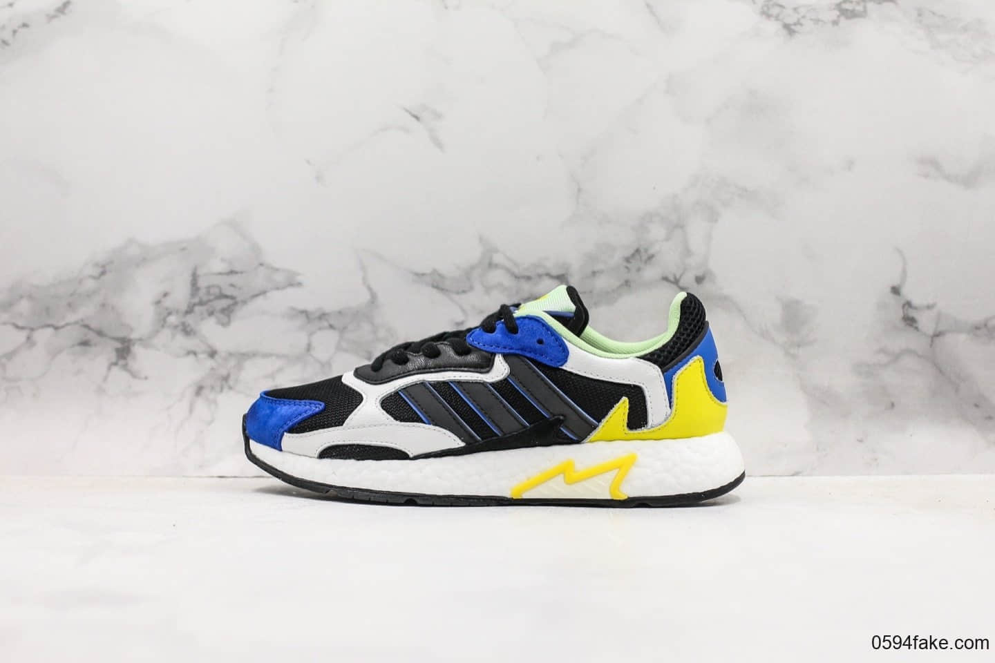 阿迪达斯Adidas Tresc Run Boost火焰爆米花跑鞋网布搭配麂皮拼接打造鞋面全掌Boost科技 (ID:15856) - 图片1