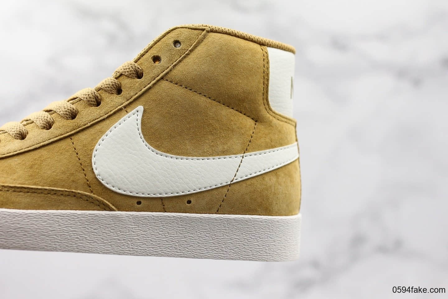 耐克Nike Blazer Mid Vintage Suede开拓者中帮休闲板鞋姜敏感内容公司级带半码 原版皮料精致质感 货号:917862-700