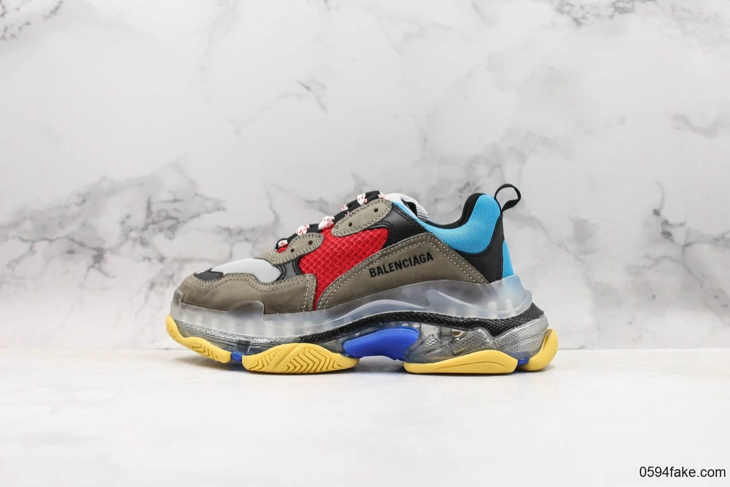 巴黎世家Balenciaga Triple S官方新款发售气垫版本原版一致Balenciaga大底LOGO立体感十足原厂皮料水洗做旧 (ID:16284) - 图片1