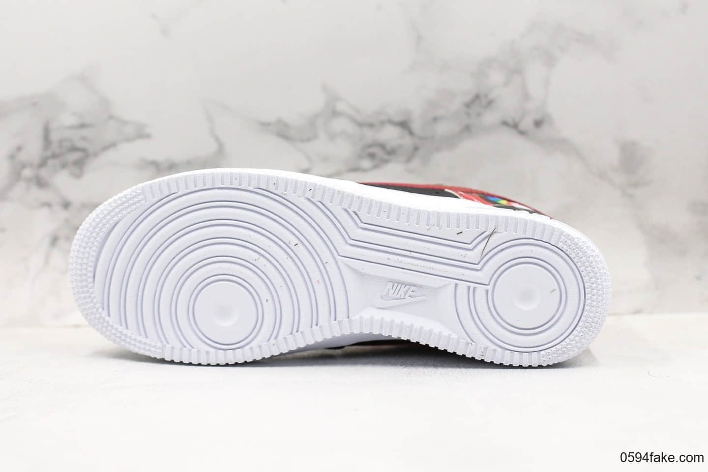 耐克Nike Air Force 1 07 LV8 “China Hoop Dreams”空军一号休闲运动鞋中国区限定配色黑红嘻哈涂鸦公司级带半码“街机”创意联名 货号:CK0732-081