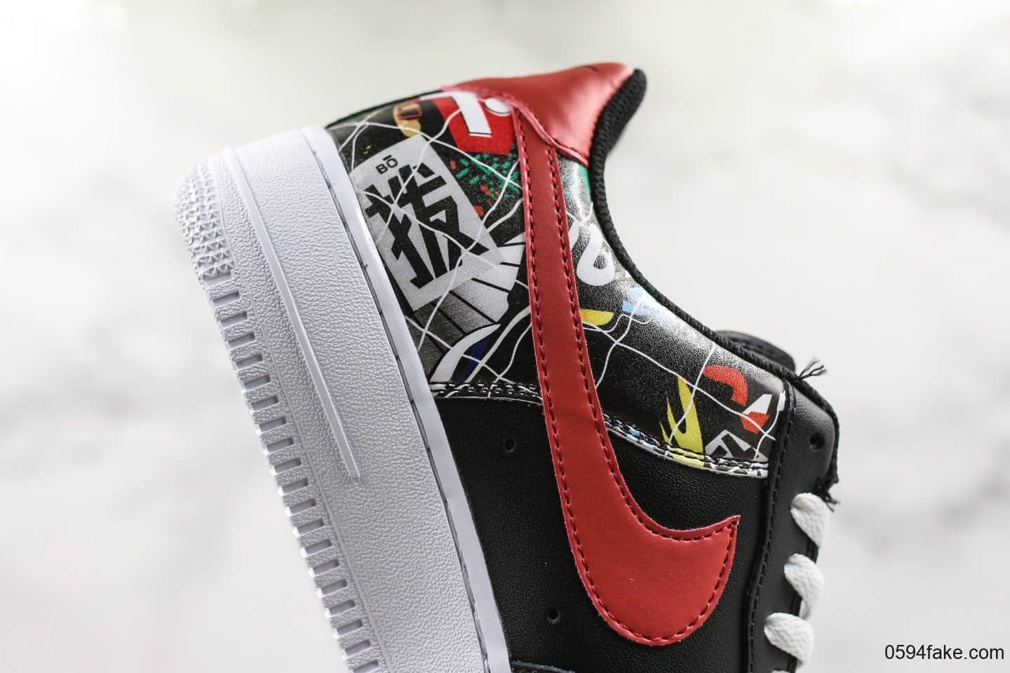 耐克Nike Air Force 1 07 LV8 “China Hoop Dreams”空军一号休闲运动鞋中国区限定配色黑红嘻哈涂鸦公司级带半码“街机”创意联名 货号:CK0732-081