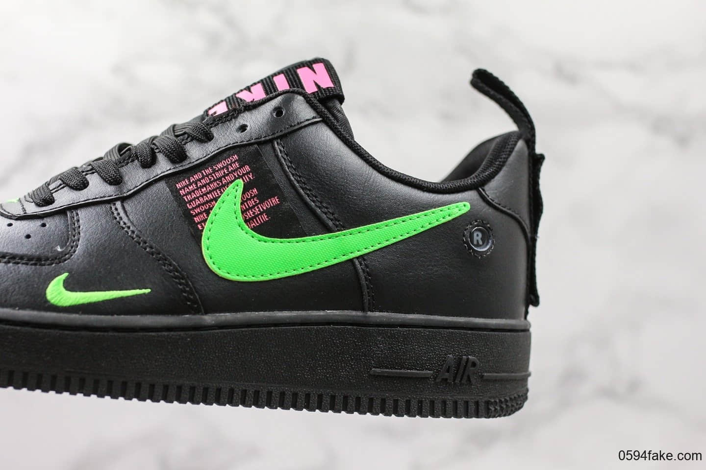 耐克Nike Air Force 1 LV8 UL纯原版本空军一号黑粉绿勾低帮休闲运动板鞋 货号：CQ4611-001