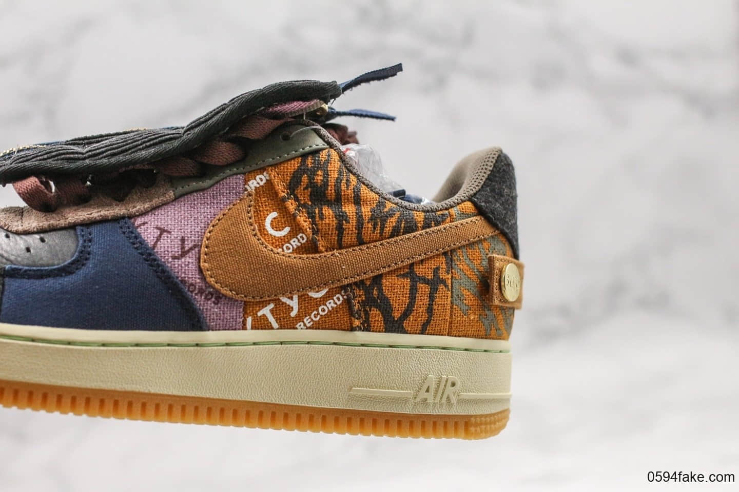 耐克Nike Air Force 1 Low ts x Travis Scott空军一号超限量联名款客供原厂灯芯绒无色差材料原模大底内置全掌气垫 货号:CN2405-900