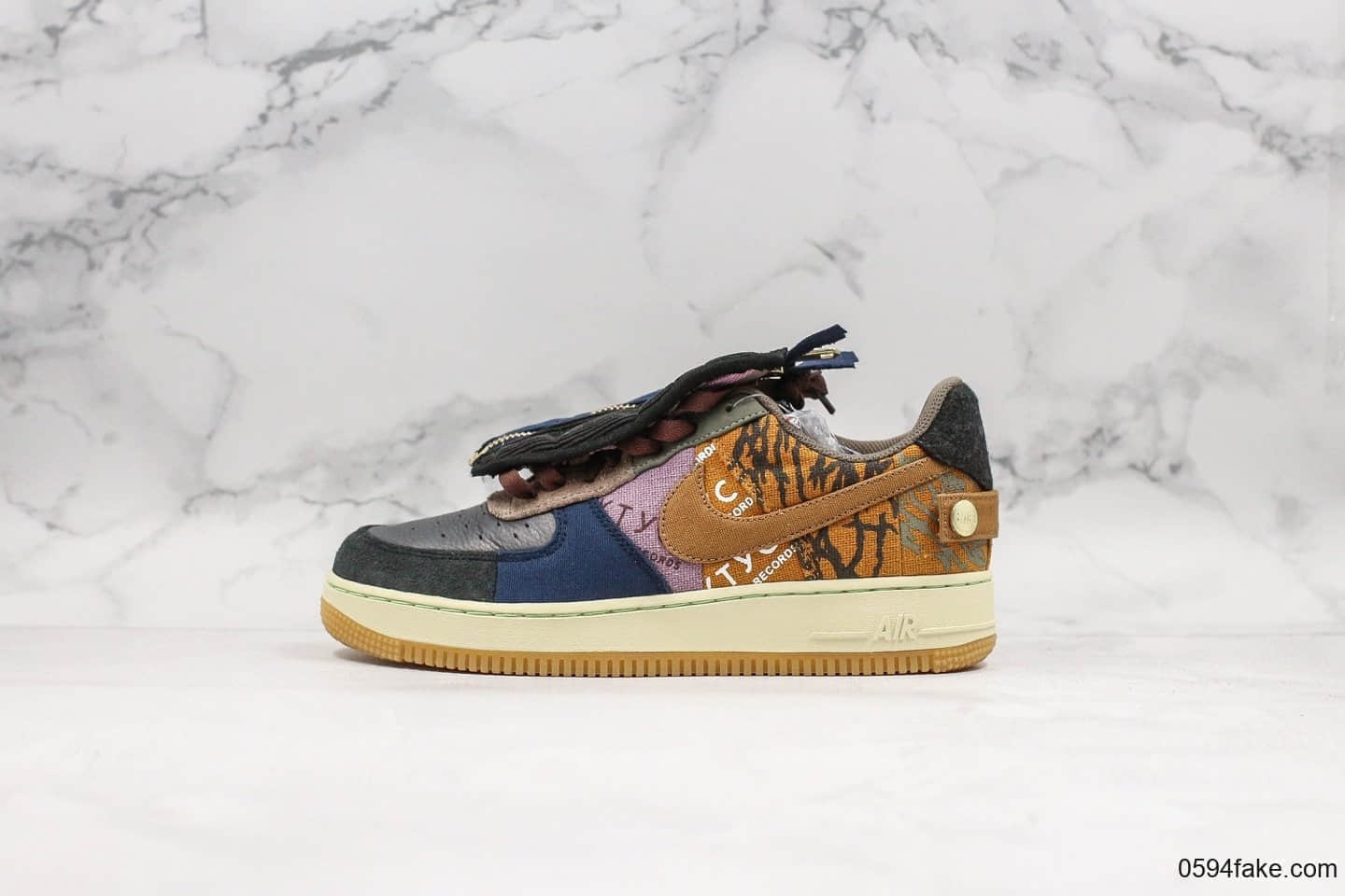 耐克Nike Air Force 1 Low ts x Travis Scott空军一号超限量联名款客供原厂灯芯绒无色差材料原模大底内置全掌气垫 货号:CN2405-900