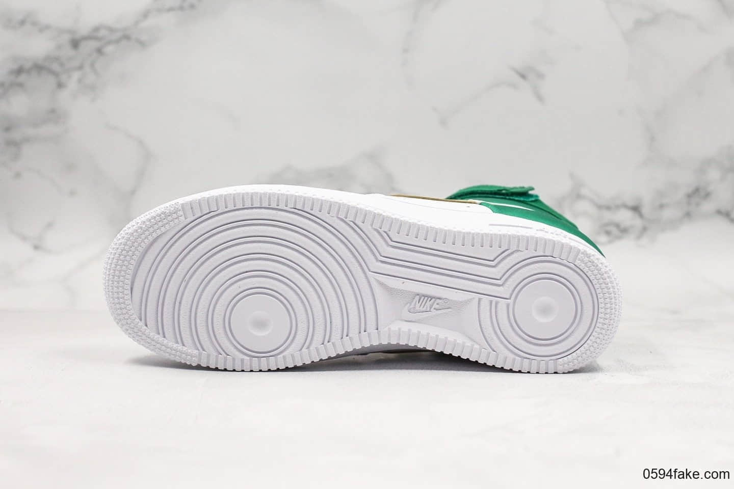 耐克Nike Air Force 1 '07 LV8 High纯原版本高帮空军一号休闲板鞋NBA限定湖人快船丝绸 货号:BQ4591-100