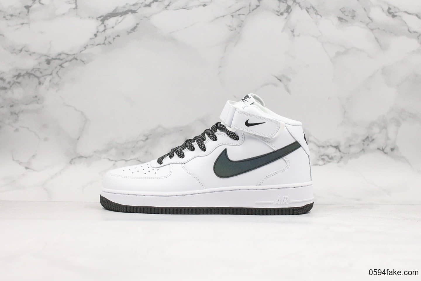 耐克Nike Air Force 1 AF1 MID纯原版本空军一号UN2.0全白满天星中帮板鞋内置全掌solo气垫正确中底鞋垫 货号:366731-808