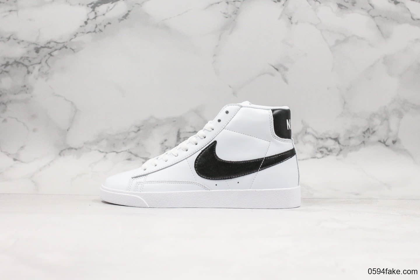 耐克Nike Blazer Mid Vintage Suede公司级版本皮面开拓者内置air zoom气垫高帮板鞋 货号:917862-111