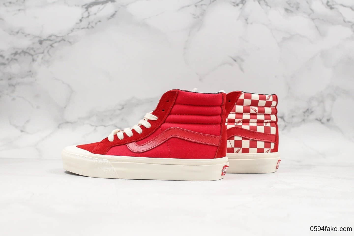 万斯VANS SK8-Hi Style 138 LX Vault公司级版本鸳鸯棋盘红格高帮半月包头硫化板鞋小红书爆款 (ID:17719) - 图片1