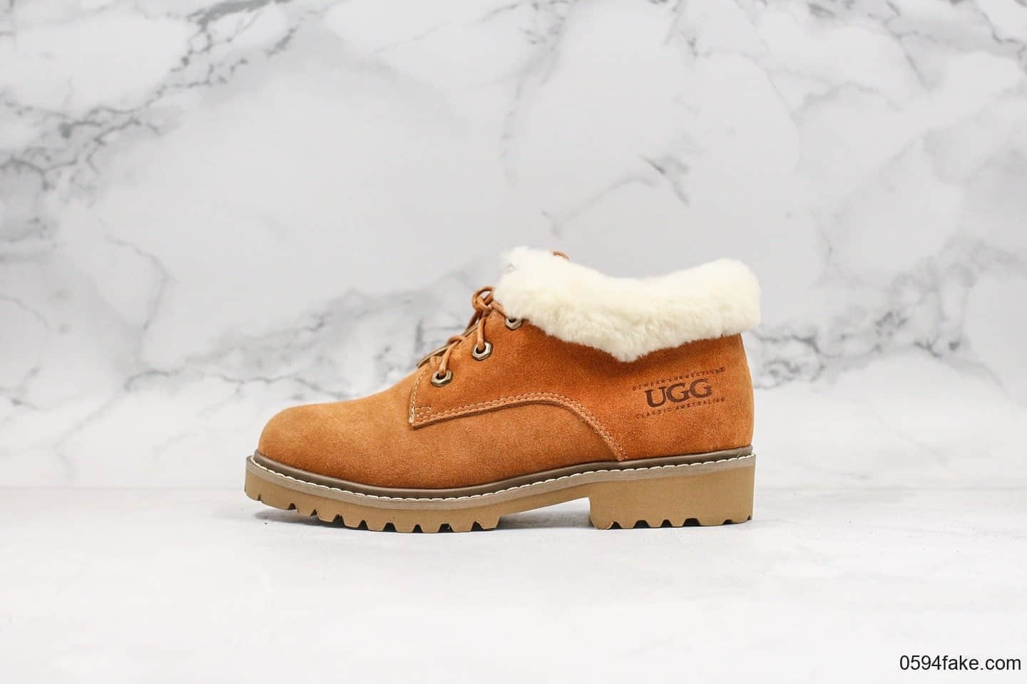 UGG2019年秋冬新款短靴机车小马丁靴情侣靴纯原优质牛反绒面料内里全真羊毛原版防滑大底高品质 (ID:19886) - 图片1