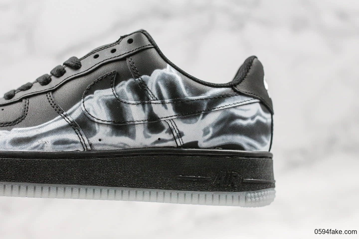 耐克Nike Air Force 1 “Skeleton”空军一号AF1低帮休闲板鞋万圣节黑色敏感内容骨骼公司级带半码原鞋开发加持夜光大底 货号：BQ7541-101