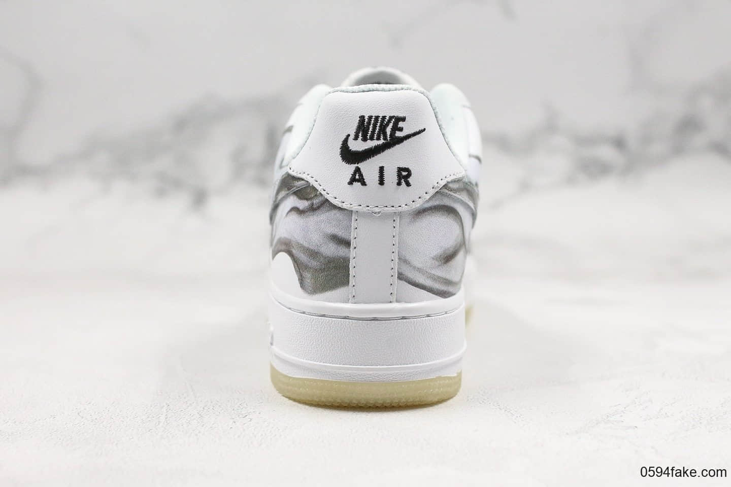 耐克Nike Air Force 1 “Skeleton”空军一号板鞋AF1万圣节白色敏感内容骨骼公司级带半码全新升级鞋面对比原鞋 货号：BQ7541-100
