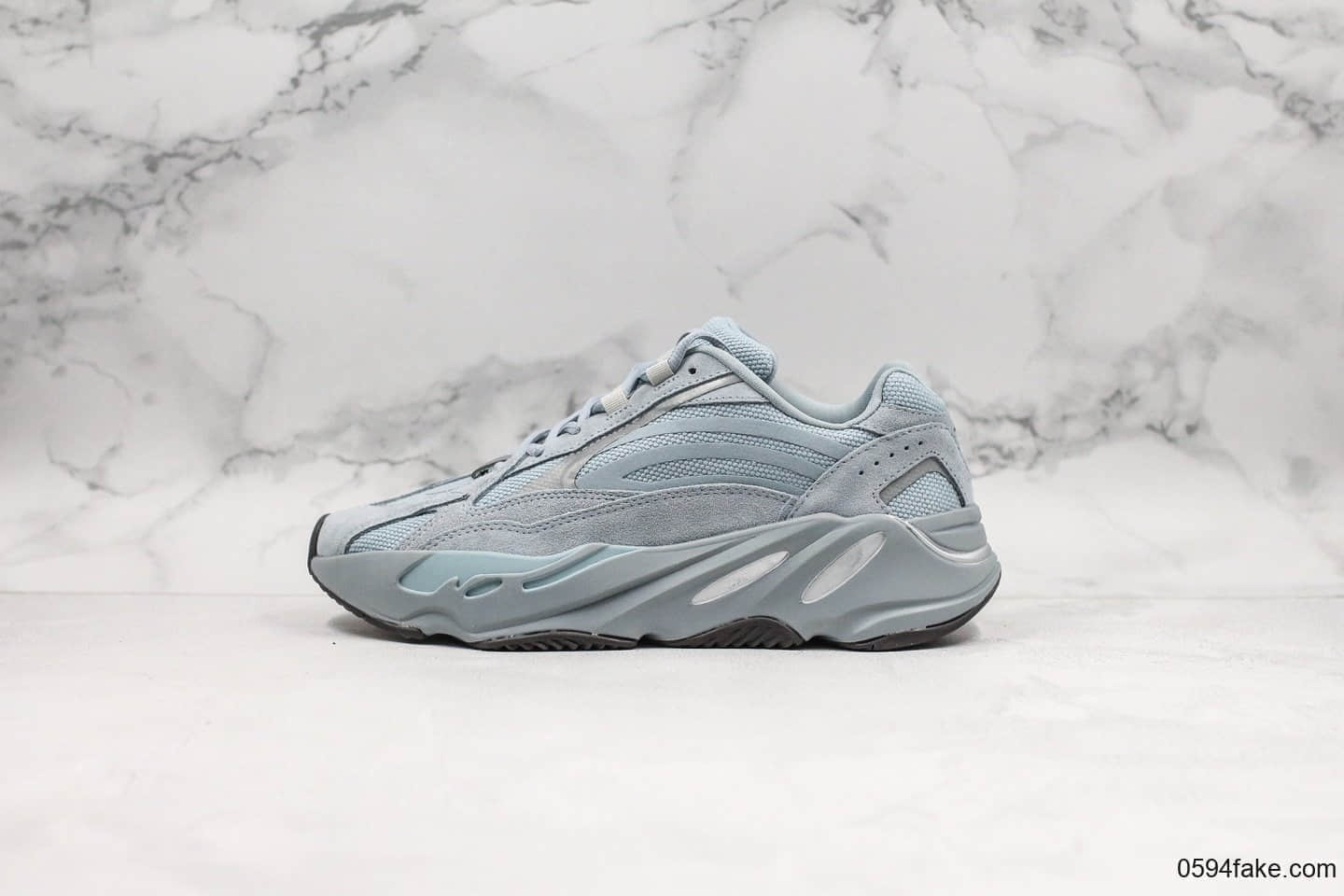 阿迪达斯Adidas Yeezy Boost 700V2 Hospital Blue纯原版本椰子700医院蓝配色原鞋开模打造真巴斯夫原底独家私模 (ID:20619) - 图片1