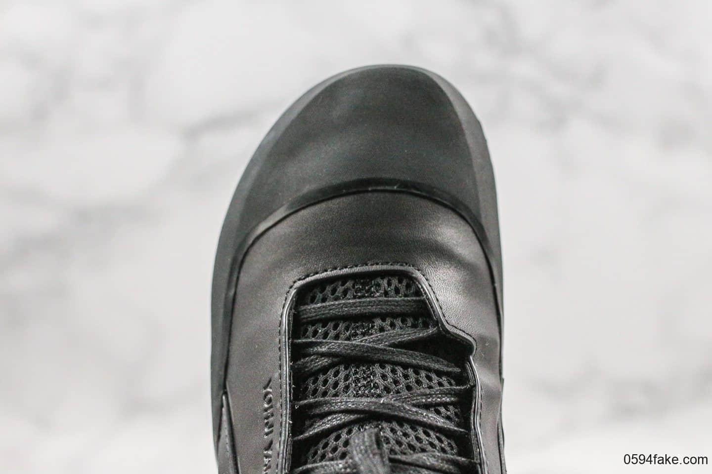山本耀司Y-3 BBALL TECH High-top sneakers纯原版本户外机能中帮休闲靴广东原厂头层皮质 货号:CG3146