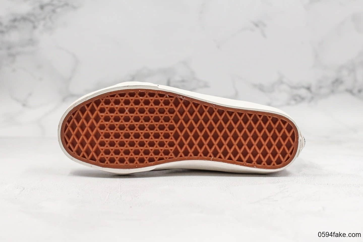 万斯VANS SK8-HI-ZIP联名公司级版本高帮经典复古休闲男女板鞋拉链款小红书爆款全网独家首发配色 货号:VN000XH8GKV