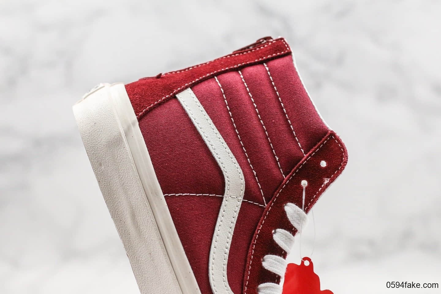 万斯VANS SK8-HI-ZIP联名公司级版本高帮经典复古休闲男女板鞋拉链款小红书爆款全网独家首发配色 货号:VN000XH8GKV