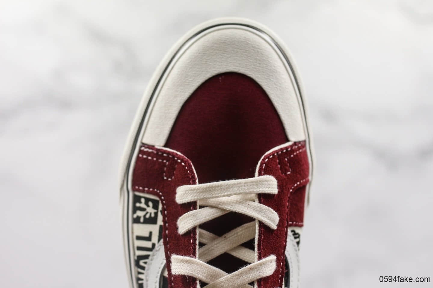 万斯Vans Sk8-Hi公司级版本小红书爆款红校车印花经典高帮帆布鞋 货号:VN0A3MV1VSF