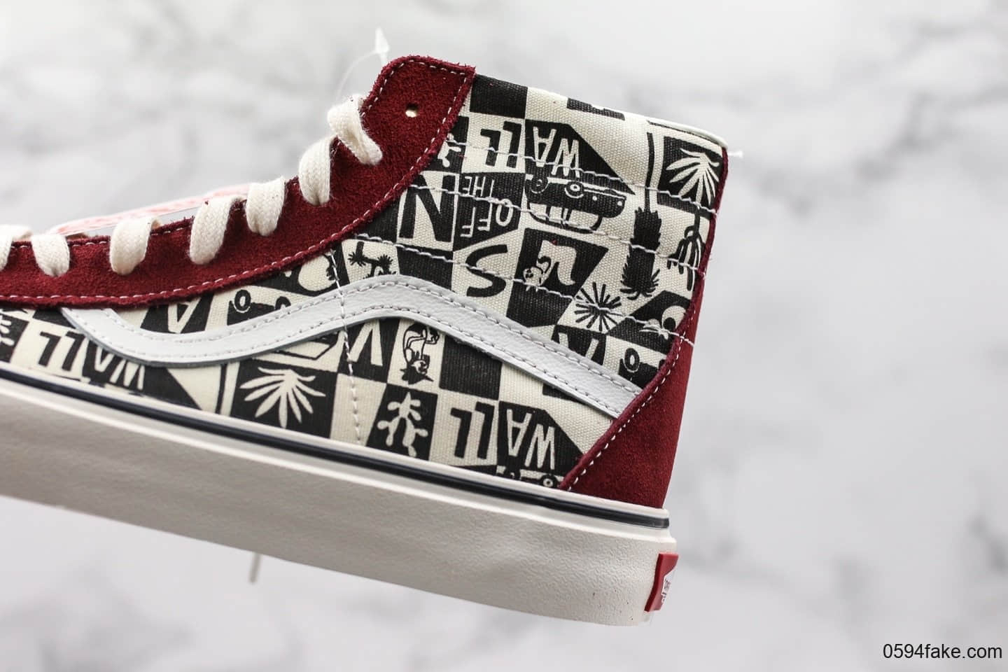 万斯Vans Sk8-Hi公司级版本小红书爆款红校车印花经典高帮帆布鞋 货号:VN0A3MV1VSF